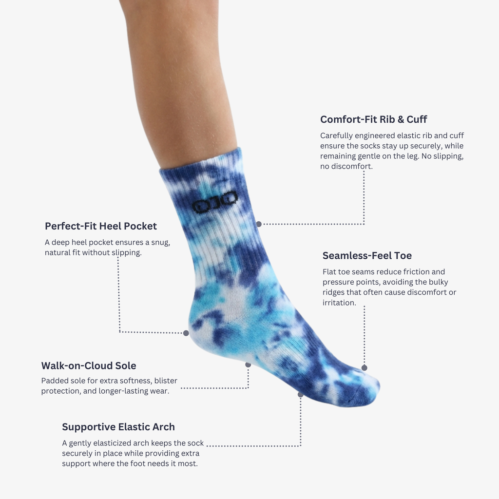 Soft Waves Tie-dye Socks